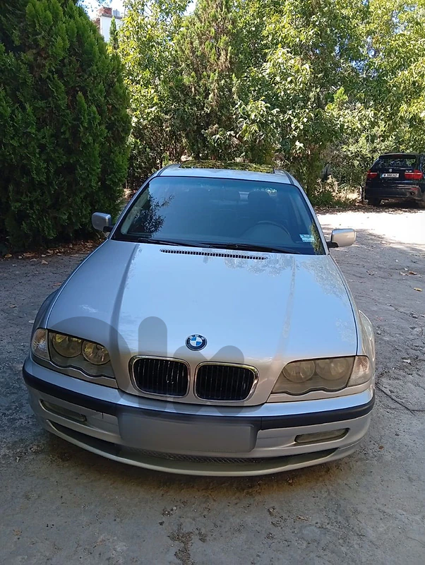 BMW 3-Series 2000 323