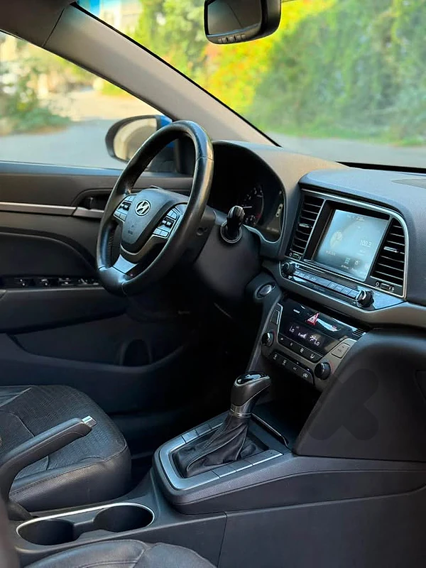 Hyundai Elantra 2017