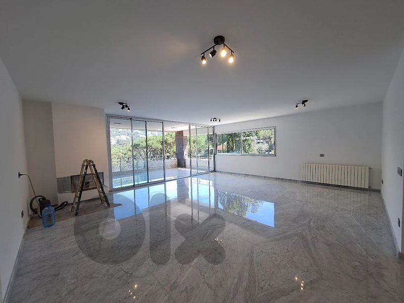 Spacious Apartment For Rent In Baabdat