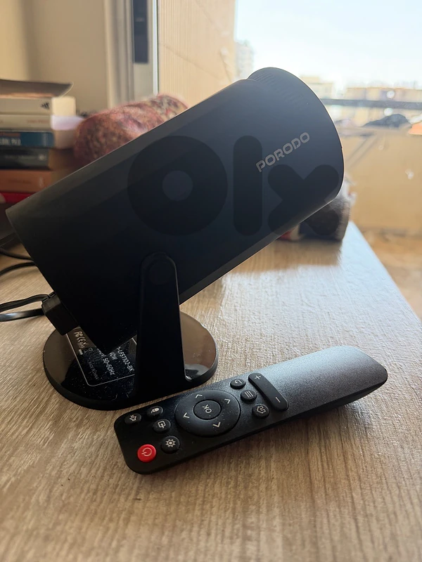PORODO Projector used once perfect condition