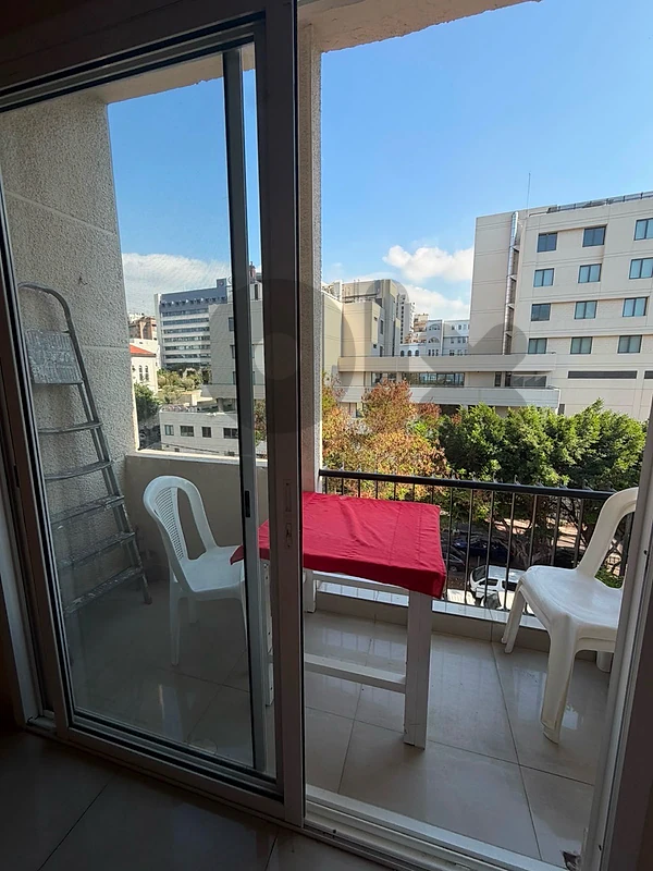 New Building 320m 4Bedroom+ Parking Gemmayze Beirut Port Saifi