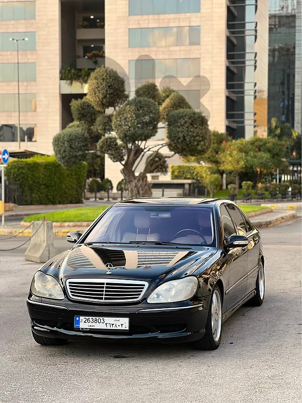 Mercedes-Benz S-Class 2001