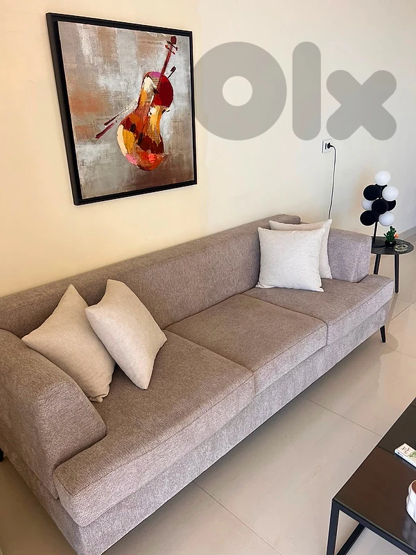 sofa like new