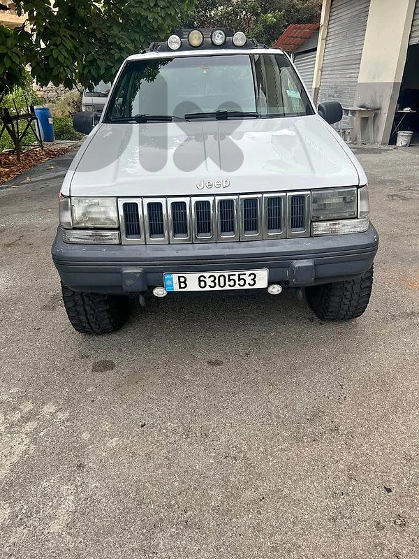 Grand cherokee	1993