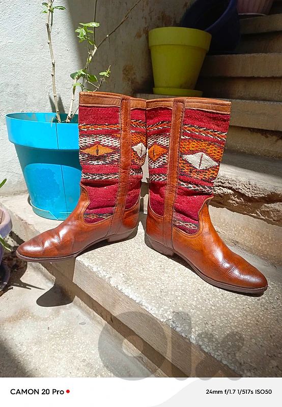 vintage western boots