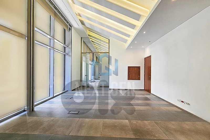Retail For Rent in Downtown