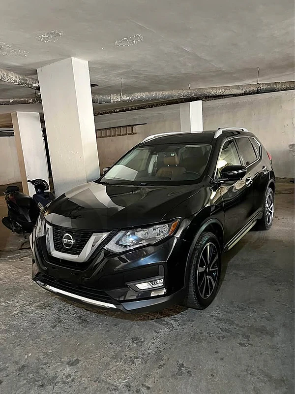 Nissan rogue	2018