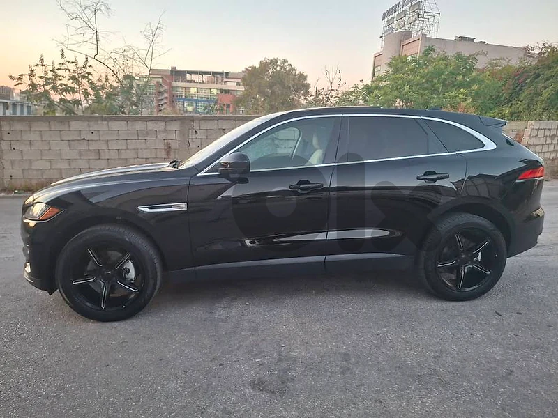 Jaguar f pace 2019