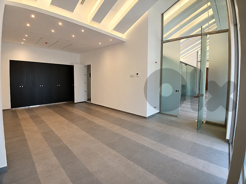 Office Space for rent in Downtownمكتب للإيجار في وسط بيروت