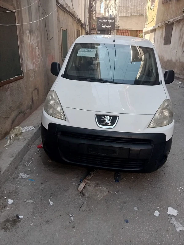 بيجو 2008 2008
