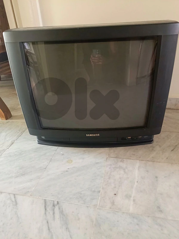 tv Samsung like new tv Samsung like new