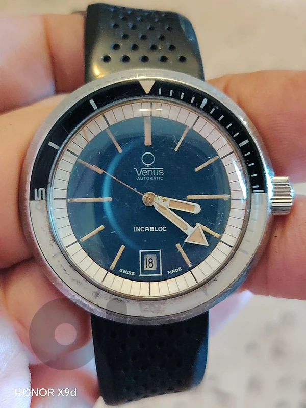 vintage dive venus