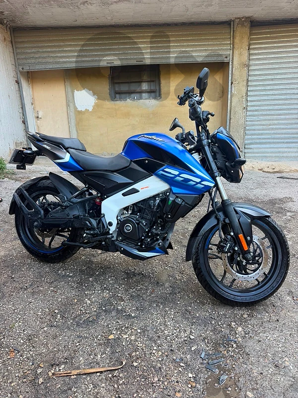 pulsar 200cc