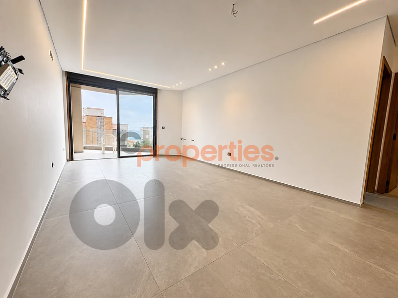 Apartment For Sale In Mazraat Yachouh شقة للبيع في مزرعة يشوع CPDR11