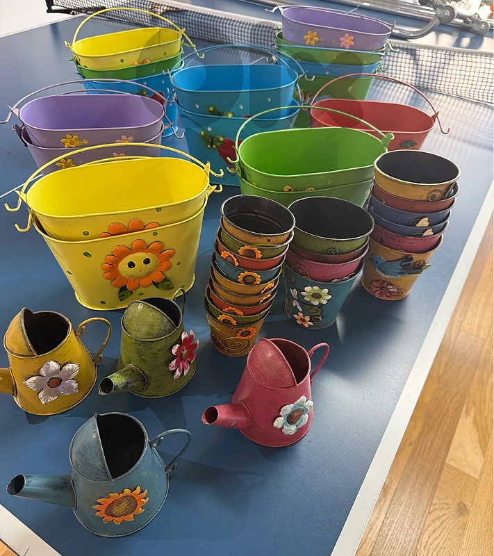 meral pots