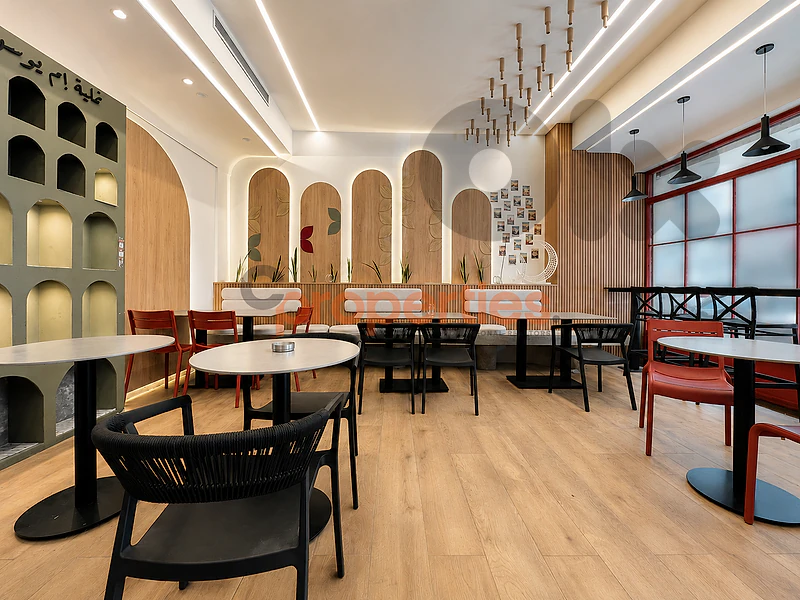 Shop For Rent in Hamra محل للإيجار في الحمرا CPBMKH72