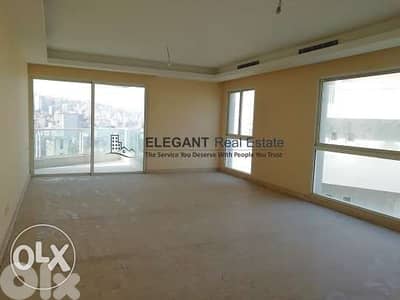 Stunning Duplex With An Uncredible Seaview!