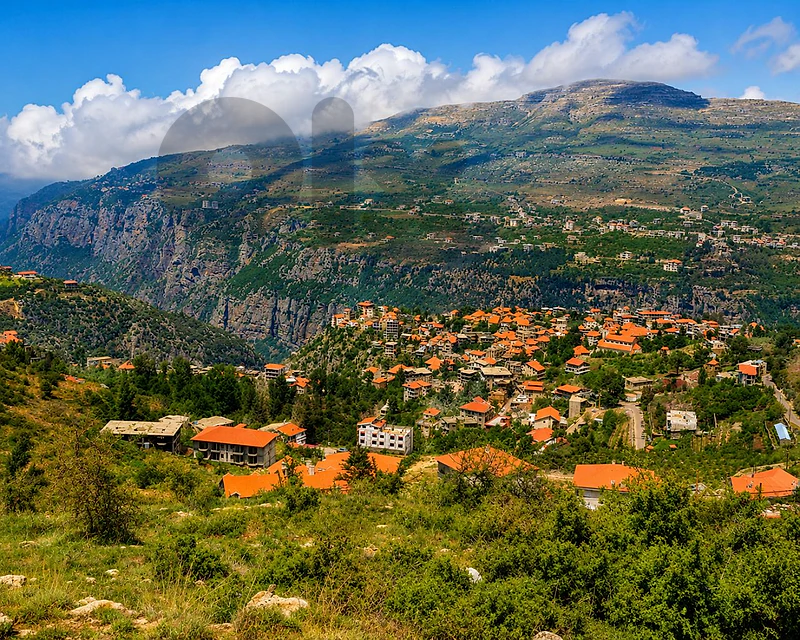 أرض للبيع – حصرون | قضاء بشري Land for Sale – Hasroun | Bsharre