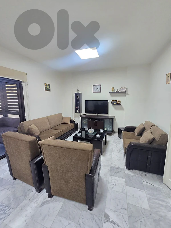 Full living room for sale