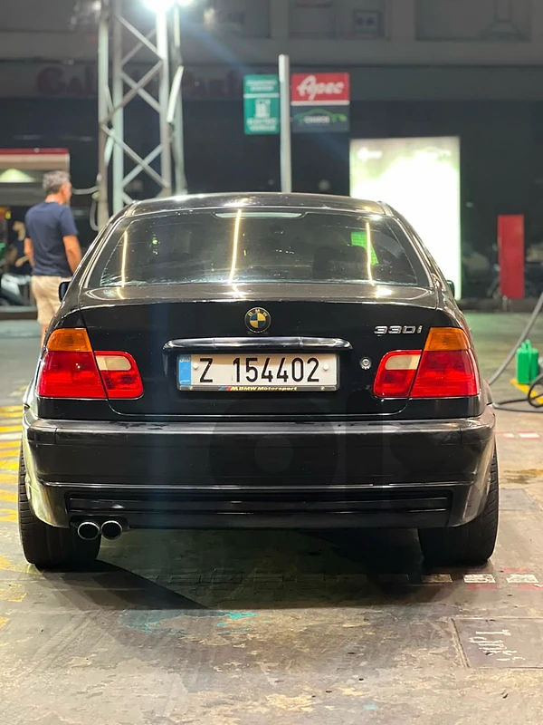 bmw E46 new boy  330 2001