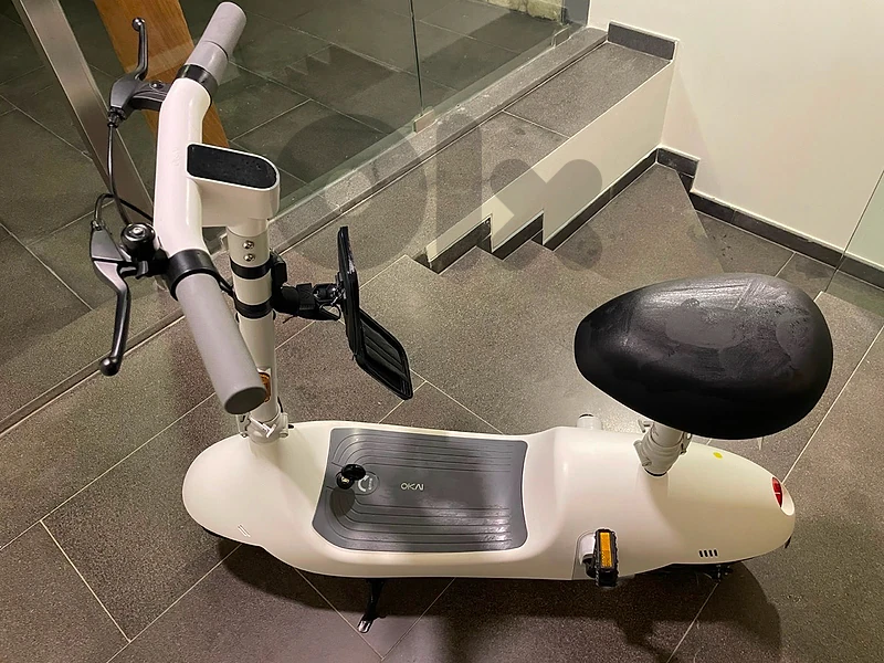 electric scooter