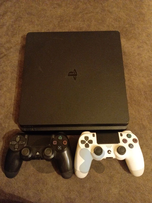 ps4 slim معدلة