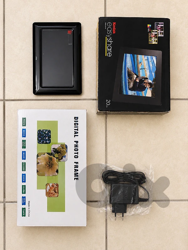 Selling 2 digital photo frames, both in good condition.