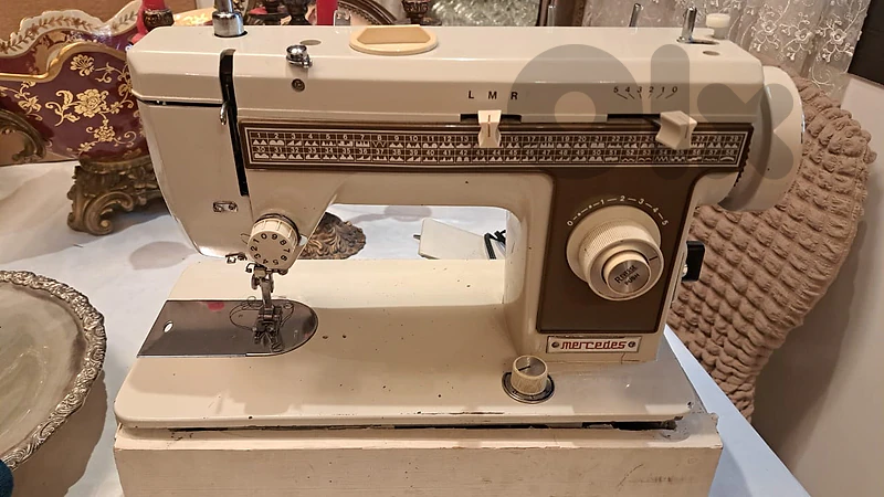 Sewing Machine - مكنة خياطة