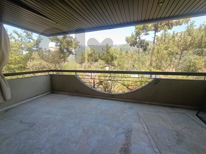 Apartment for Rent in Baabdat