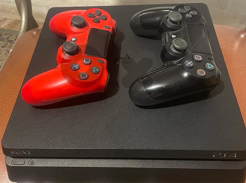 ps4 slim super clan