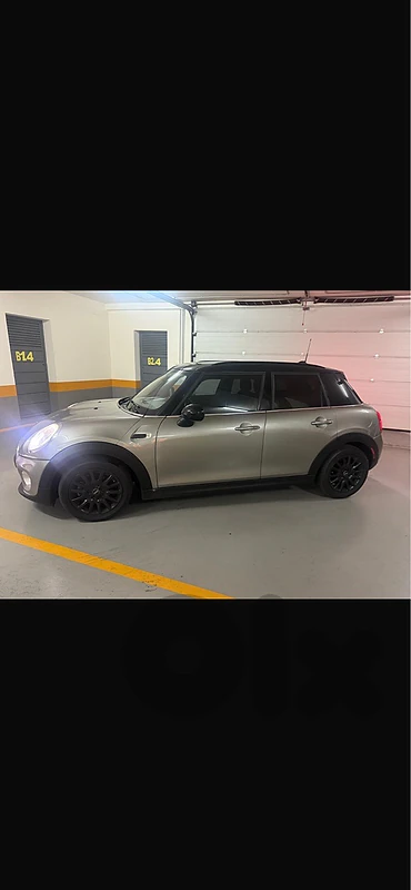 MINI Cooper 2019 4 Door Hatchback