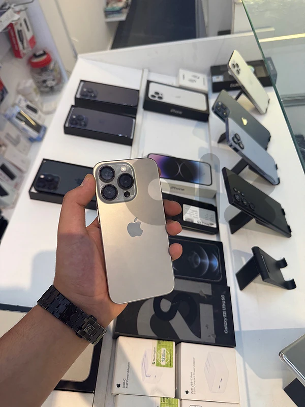 iphone 15 pro kelo shghal