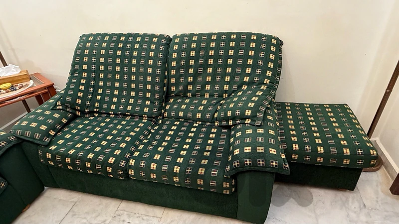 Living Room Sofa - غرفة جلوس طقم كنبايات