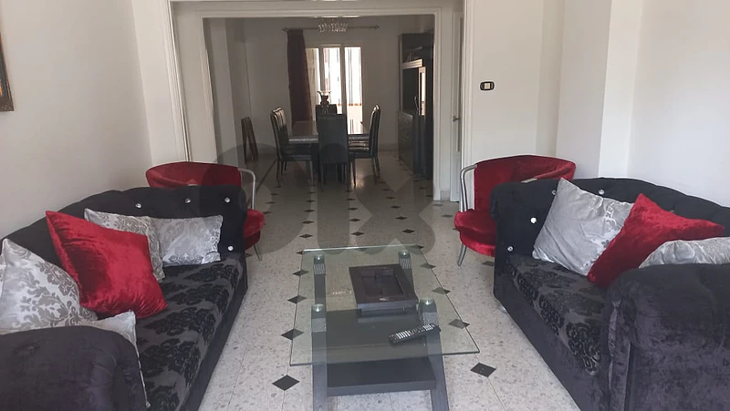 FULLY FURNISHED APT IN CARRE D'OR ACHRAFIEH (150SQ) , (ACR-220)