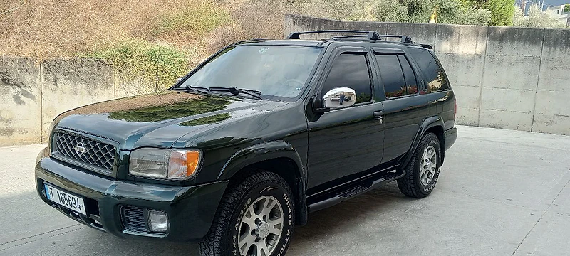 Nissan Pathfinder 1999