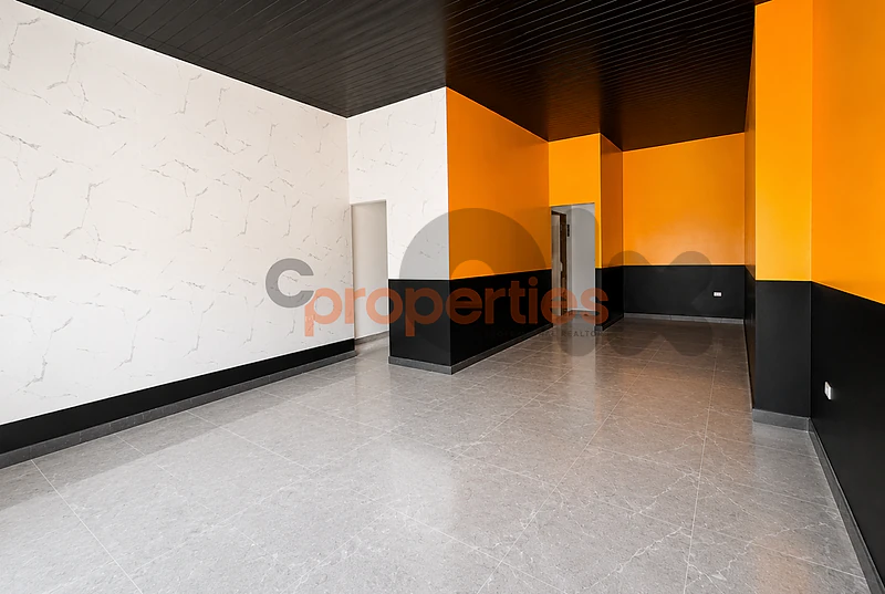 Fully renovated Shop For Rent in Mazraat Yachouh – CPDR16