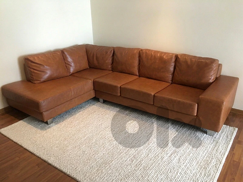 Corner L shape leather sofa 288x190 (whatsapp 70831256)