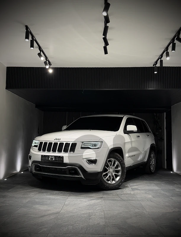 2015 Jeep Grand Cherokee Limited + 4x4 “Tgf” Leb Source 120,000 Km 2015 Jeep Grand Cherokee Limited + 4x4 “Tgf” Leb Source 120,000 Km