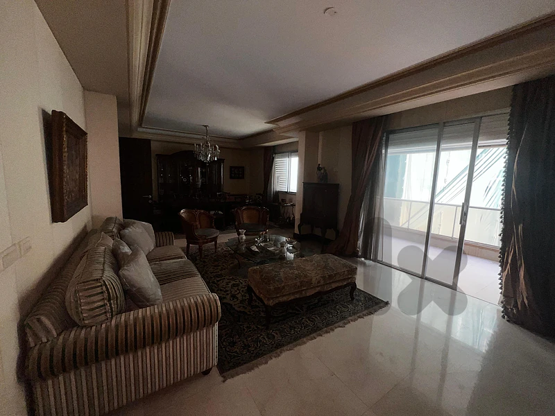 Apartment for Sale in Rawche - 300m² with Partial Seaview