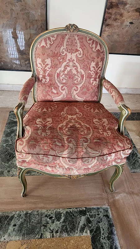 Arm chairs