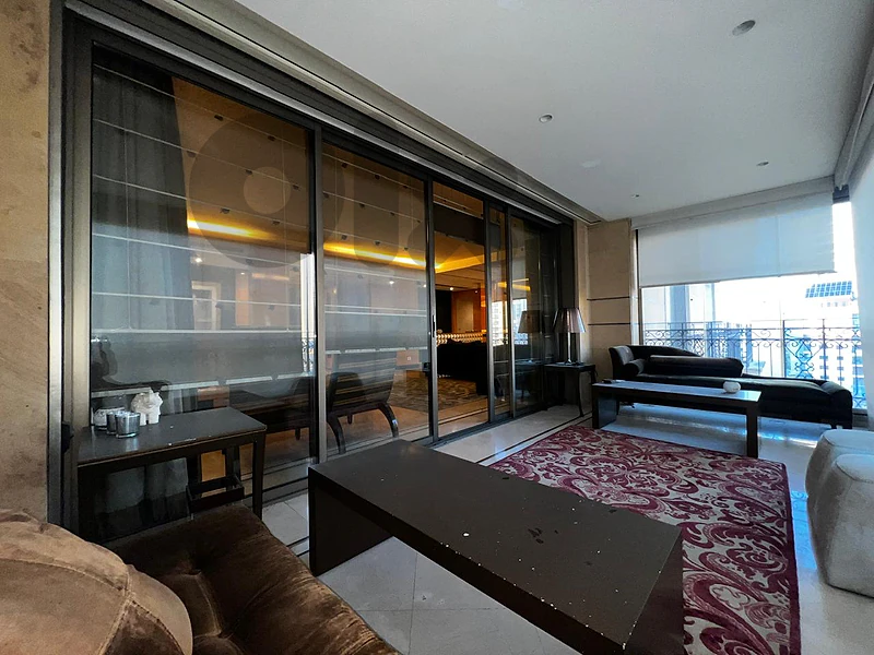 Apartment for Sale in Sodeco - 400m² Prime Residence