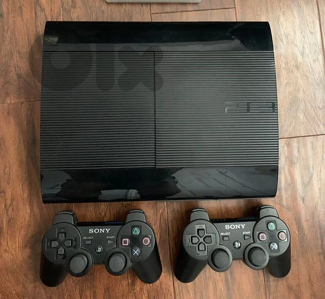 Ps3/2 controllers/more than 10 games