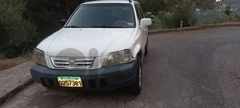Honda CR-V 1999 1999 Honda CR-V (White color)
