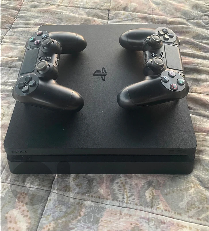 ps4 slim
