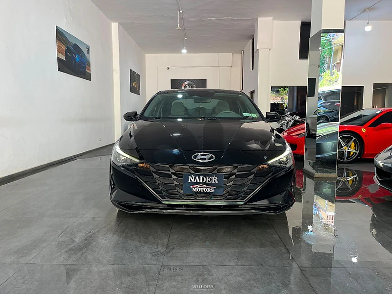 Hyundai Elantra V4 2021  Clean Carfax