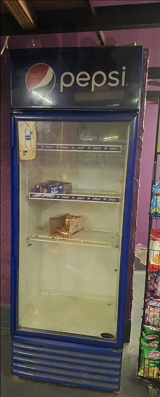 pepsi display refrigerator