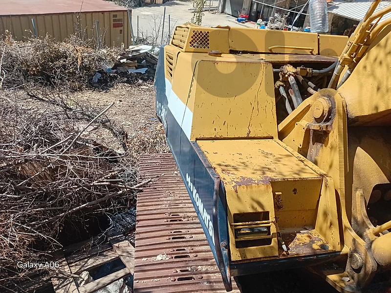 KOMATSU PC240 EXCAVATOR FOR SALE