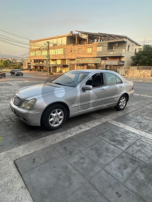 مرسيدس بنز  200 سريس 2003 2003