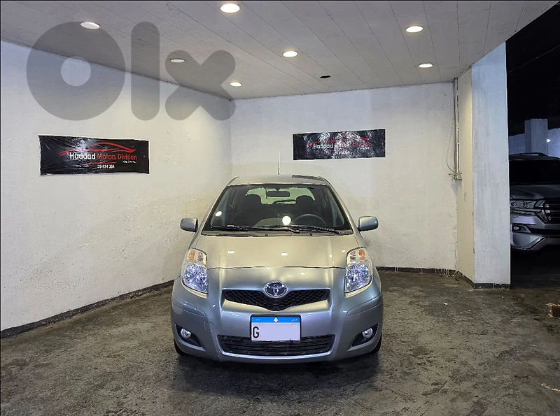 2010 Toyota Yaris Hatchback 70,000 Km Only Company Source 1 Owner!