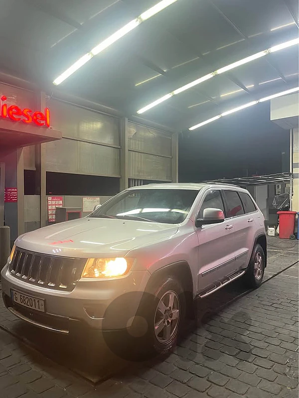 Jeep Cherokee Laredo 2012